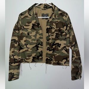 Abercrombie Cropped Camo Jacket - Size M